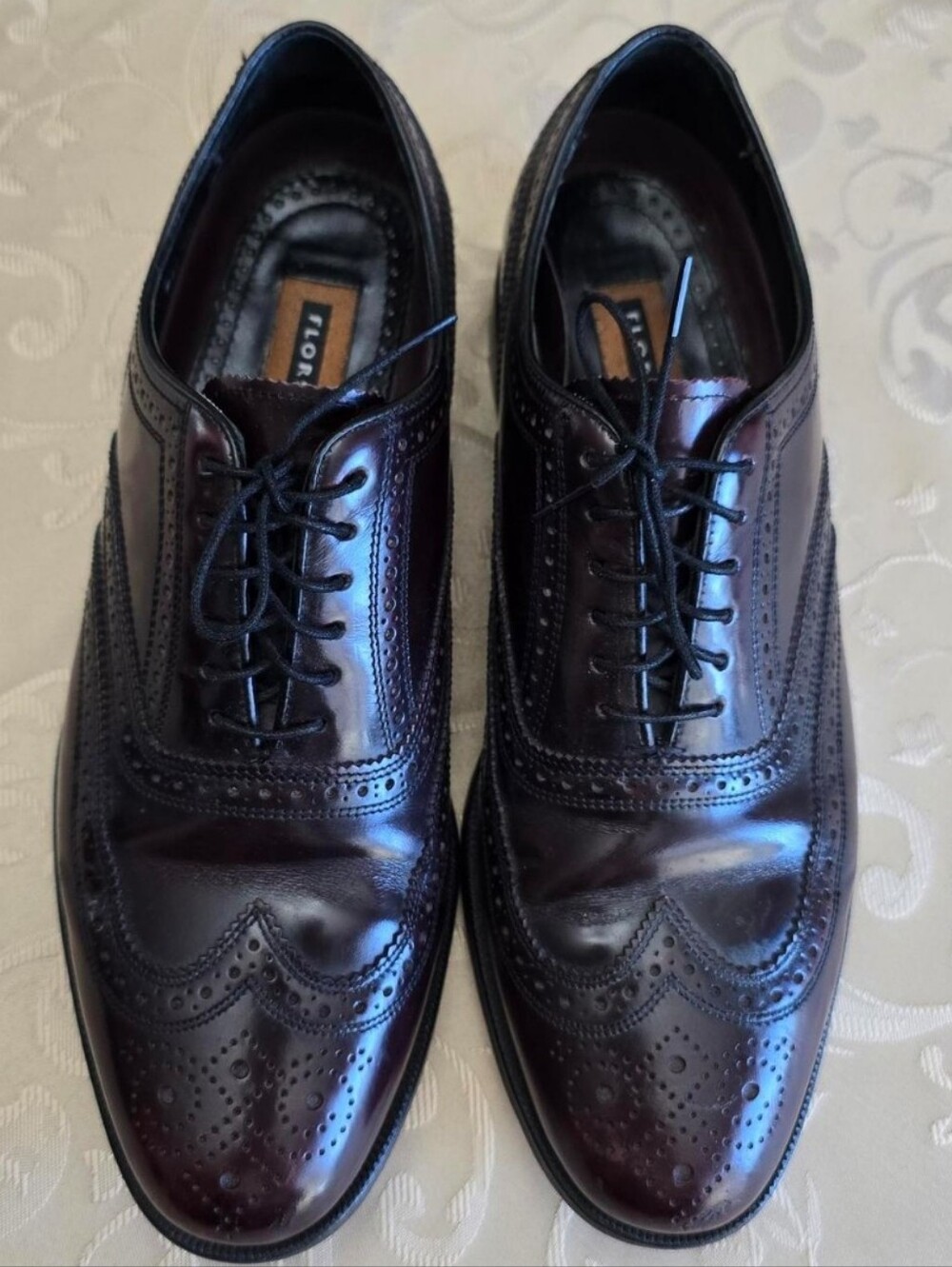 Men’s Vintage Florsheim Leather Lexington Wingtip Oxfords